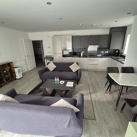 Luxury 2Bedroom - 2Bath - Prime Location - Patio Harrow on the Hill Exterior foto