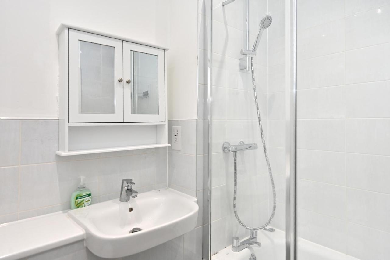 Luxury 2Bedroom - 2Bath - Prime Location - Patio Harrow on the Hill Exterior foto